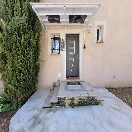 Villa La Treille Avec Piscine