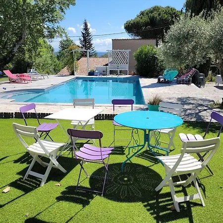 La Treille Avec Piscine