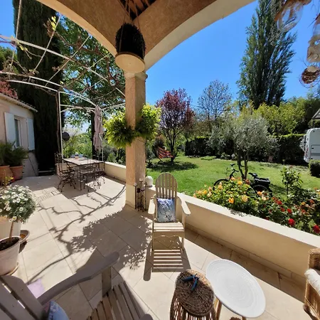 La Treille Avec Piscine Villa *
